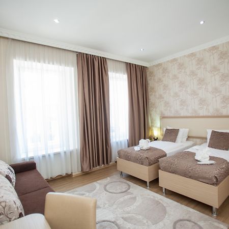 Rustaveli Palace Tbilisi Luaran gambar